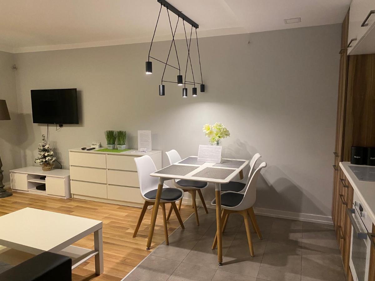 Family & Business Elegant Apartments Rynek Centrum Downtown - 2 Bedroom, Balcony, Parking Κίελτσε Εξωτερικό φωτογραφία