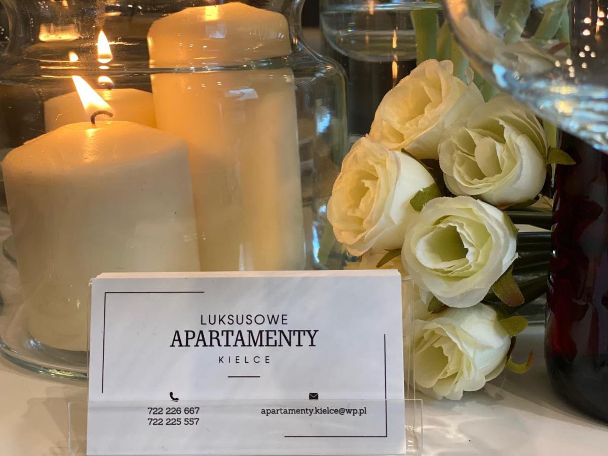 Family & Business Elegant Apartments Rynek Centrum Downtown - 2 Bedroom, Balcony, Parking Κίελτσε Εξωτερικό φωτογραφία