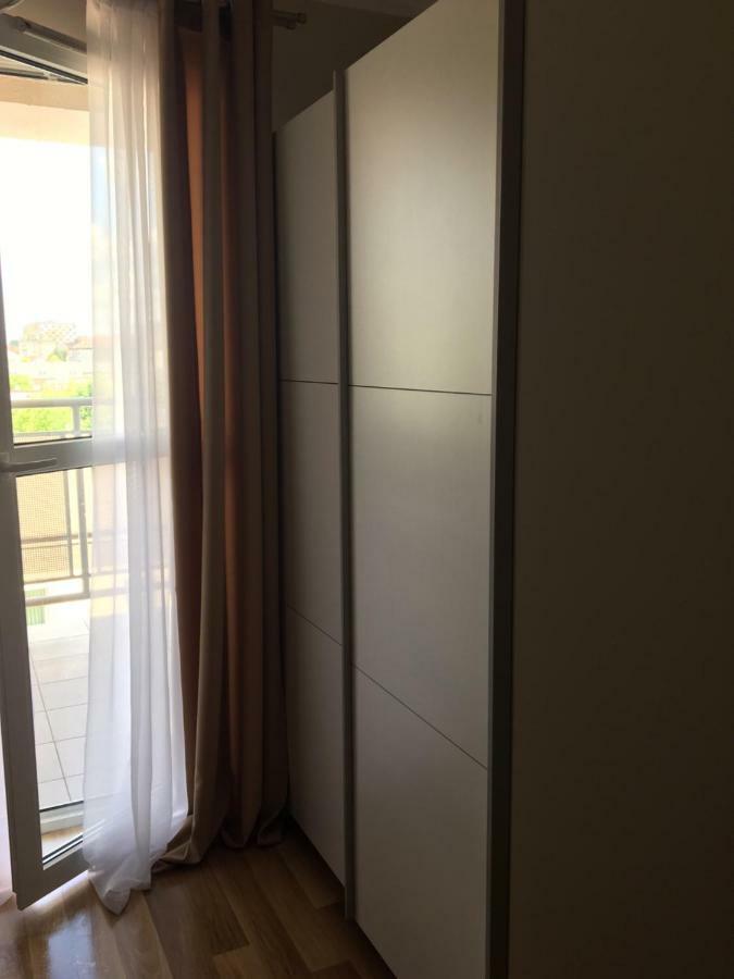 Family & Business Elegant Apartments Rynek Centrum Downtown - 2 Bedroom, Balcony, Parking Κίελτσε Εξωτερικό φωτογραφία