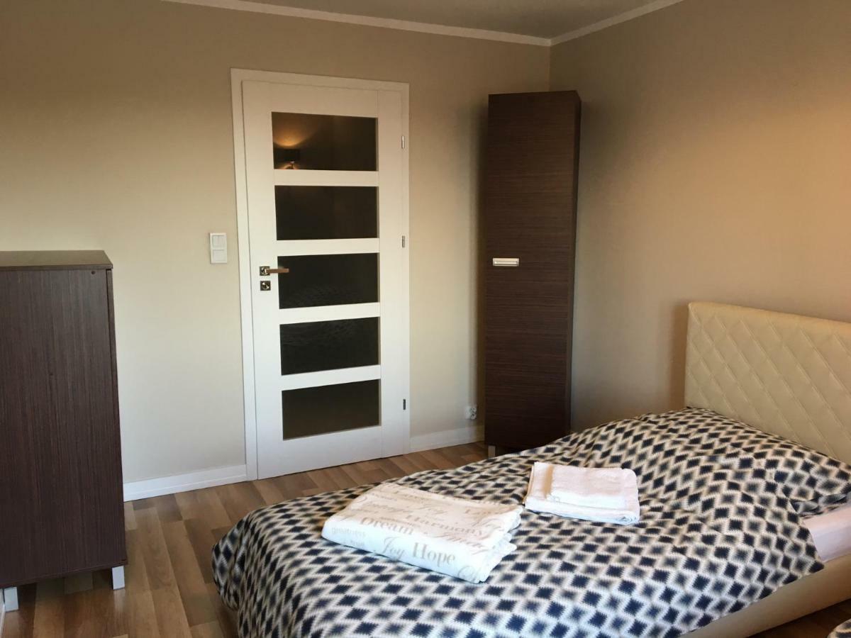 Family & Business Elegant Apartments Rynek Centrum Downtown - 2 Bedroom, Balcony, Parking Κίελτσε Εξωτερικό φωτογραφία