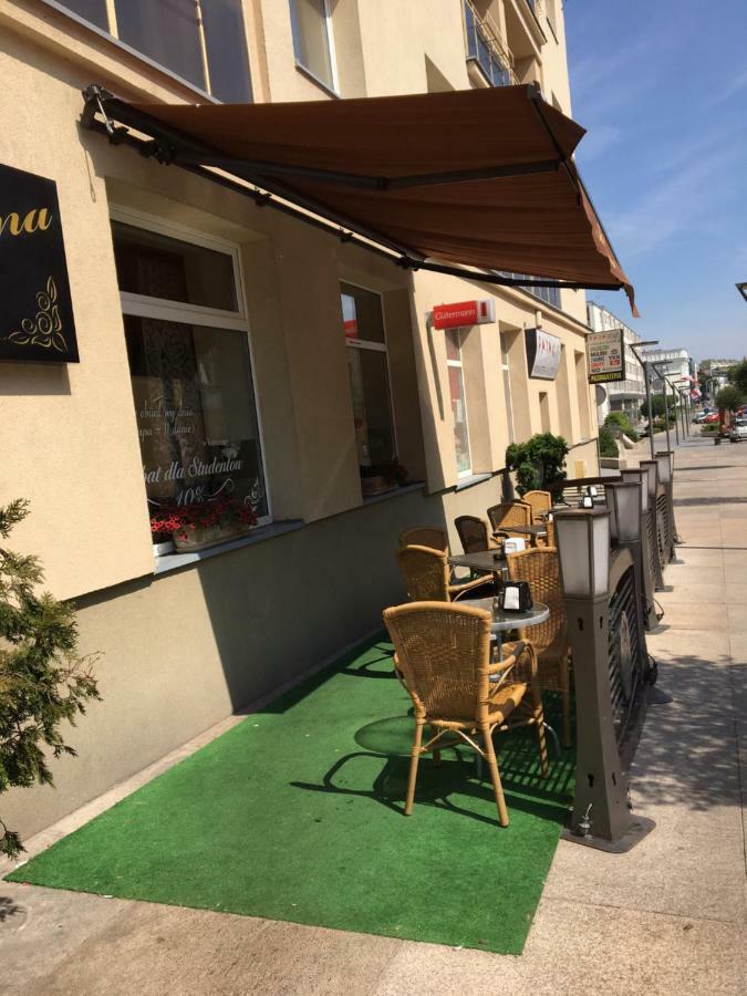 Family & Business Elegant Apartments Rynek Centrum Downtown - 2 Bedroom, Balcony, Parking Κίελτσε Εξωτερικό φωτογραφία