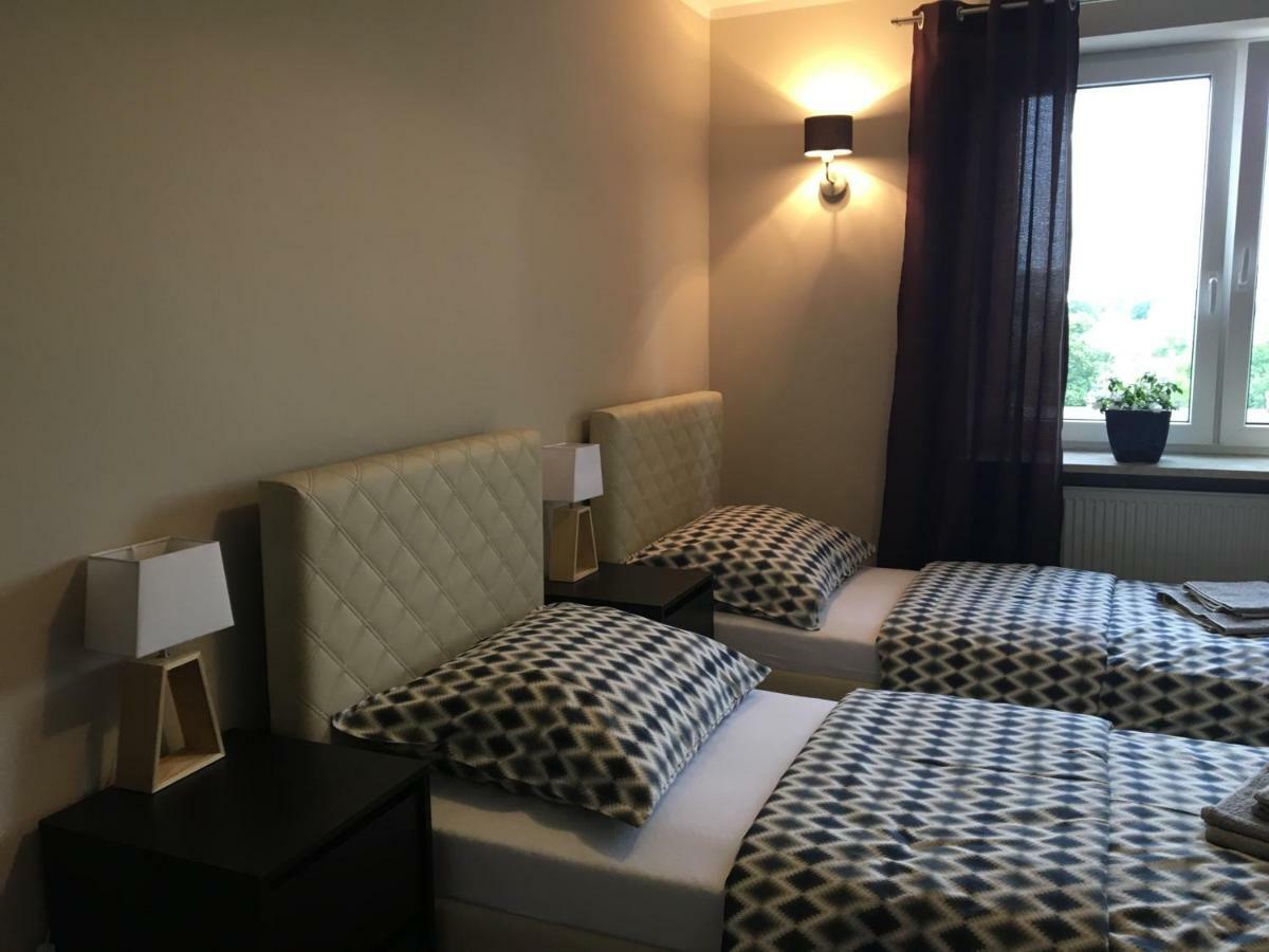 Family & Business Elegant Apartments Rynek Centrum Downtown - 2 Bedroom, Balcony, Parking Κίελτσε Εξωτερικό φωτογραφία