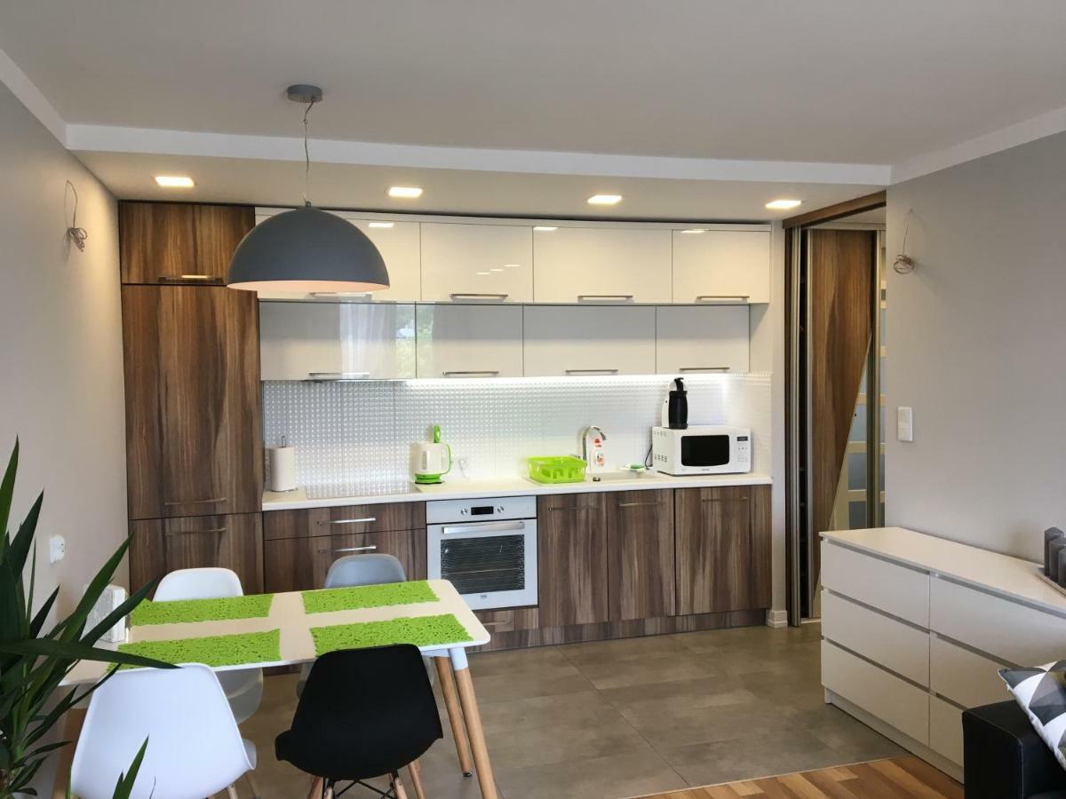 Family & Business Elegant Apartments Rynek Centrum Downtown - 2 Bedroom, Balcony, Parking Κίελτσε Εξωτερικό φωτογραφία