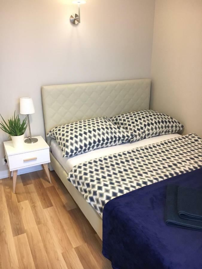 Family & Business Elegant Apartments Rynek Centrum Downtown - 2 Bedroom, Balcony, Parking Κίελτσε Εξωτερικό φωτογραφία